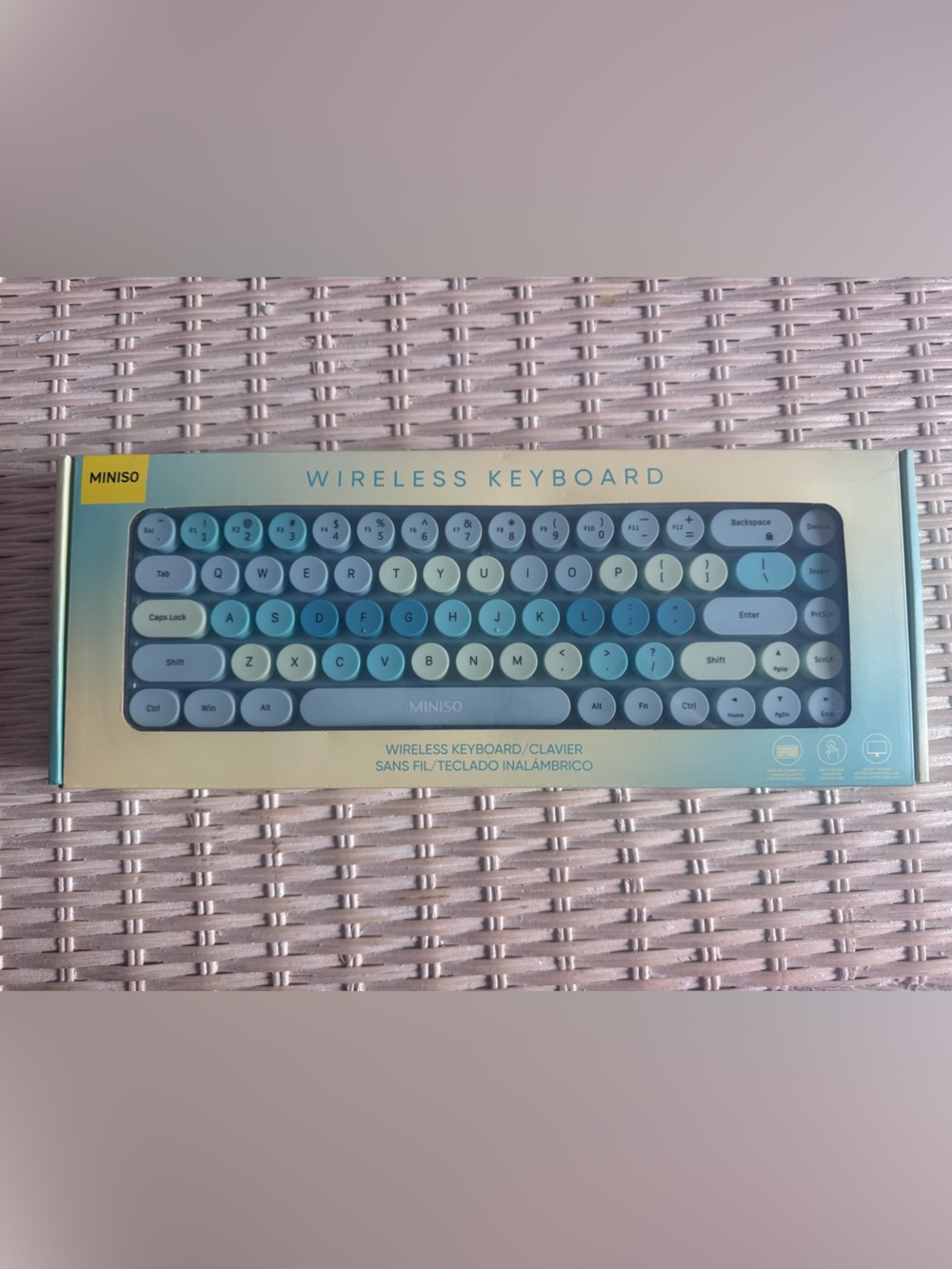 MINISO Blue and Green Wireless Keyboard